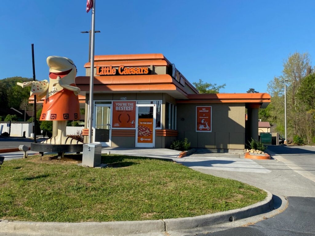 Little Caesars Pigeon Forge
